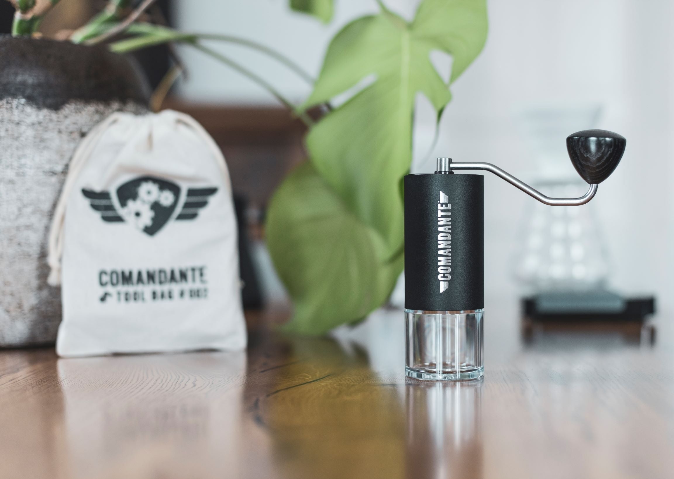 【新品即日発送】Comandante Coffee Grinder Black COMANDANTE C40 NITRO BLADE BLACK - Vysoka